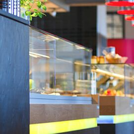 FOOD & light
