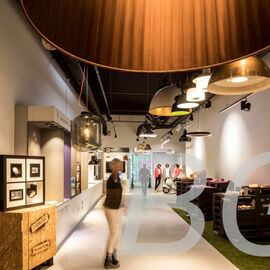 SHOWROOM